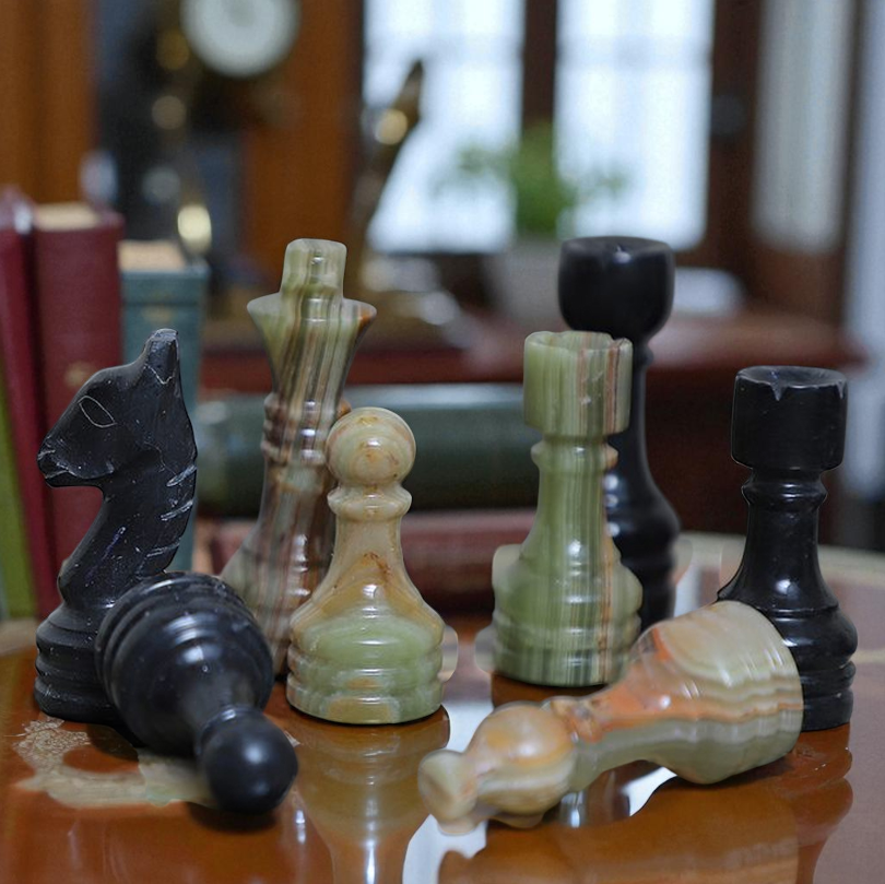Marble Hives Luxury Handmade Marble Chess Set β Green & Black -15 Inch