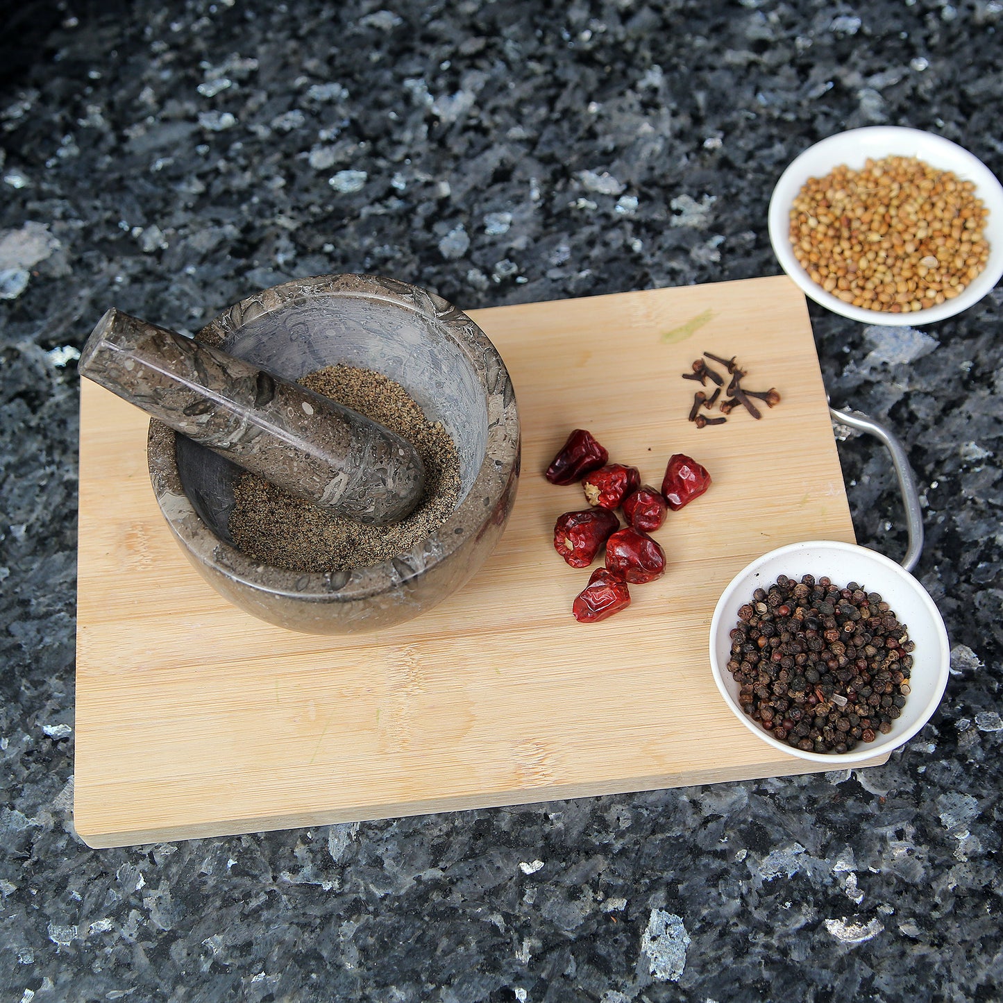Exquisite Marble Mortar and Pestle Set (5 inch)- Your Ultimate Kitchen Essential for Grinding Spices, Making Guacamole, Salsa, Pesto, and Crushing Pills