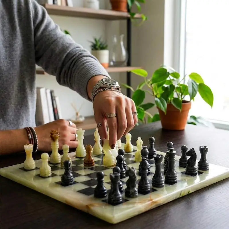 15 Inch Onyx and Black Marble Chess Set
