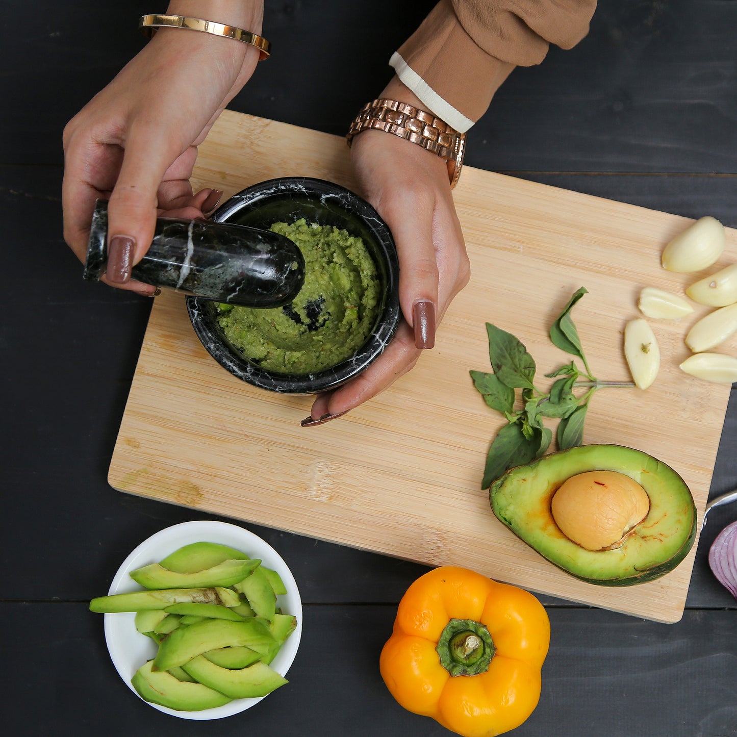 Exquisite Marble Mortar and Pestle Set (4 inches) - Your Ultimate Kitchen Essential for Grinding Spices, Making Guacamole, Salsa, Pesto, and Crushing Pills