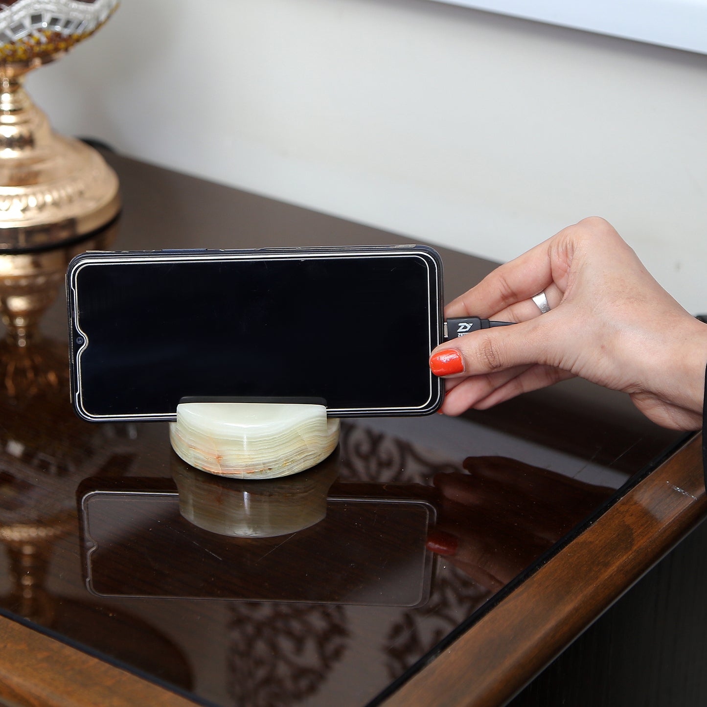 Marble Mobile Holder
