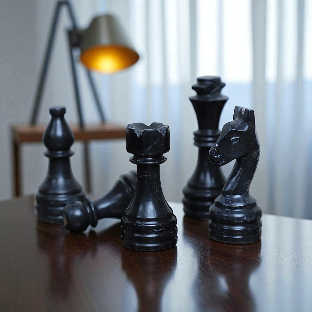 Onyx Green & Black Chess Figures