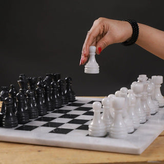 Inch White and Black Fancy Chess Set
